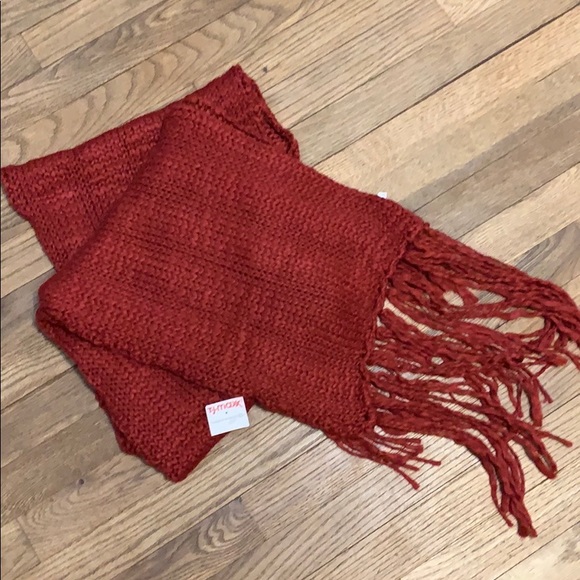 aerie Accessories - Scarf